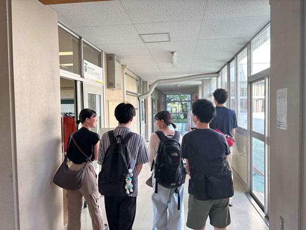 小学校見学